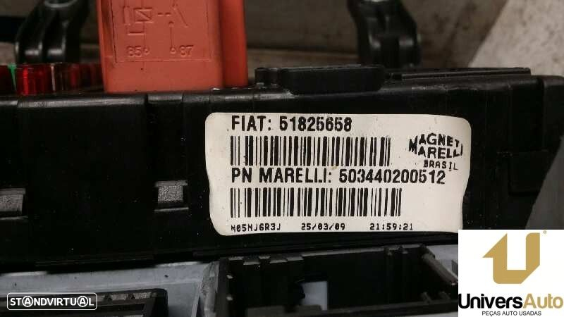 CAIXA RELÉS / FUSÍVEIS FIAT LINEA 2010 -51825658 - 3