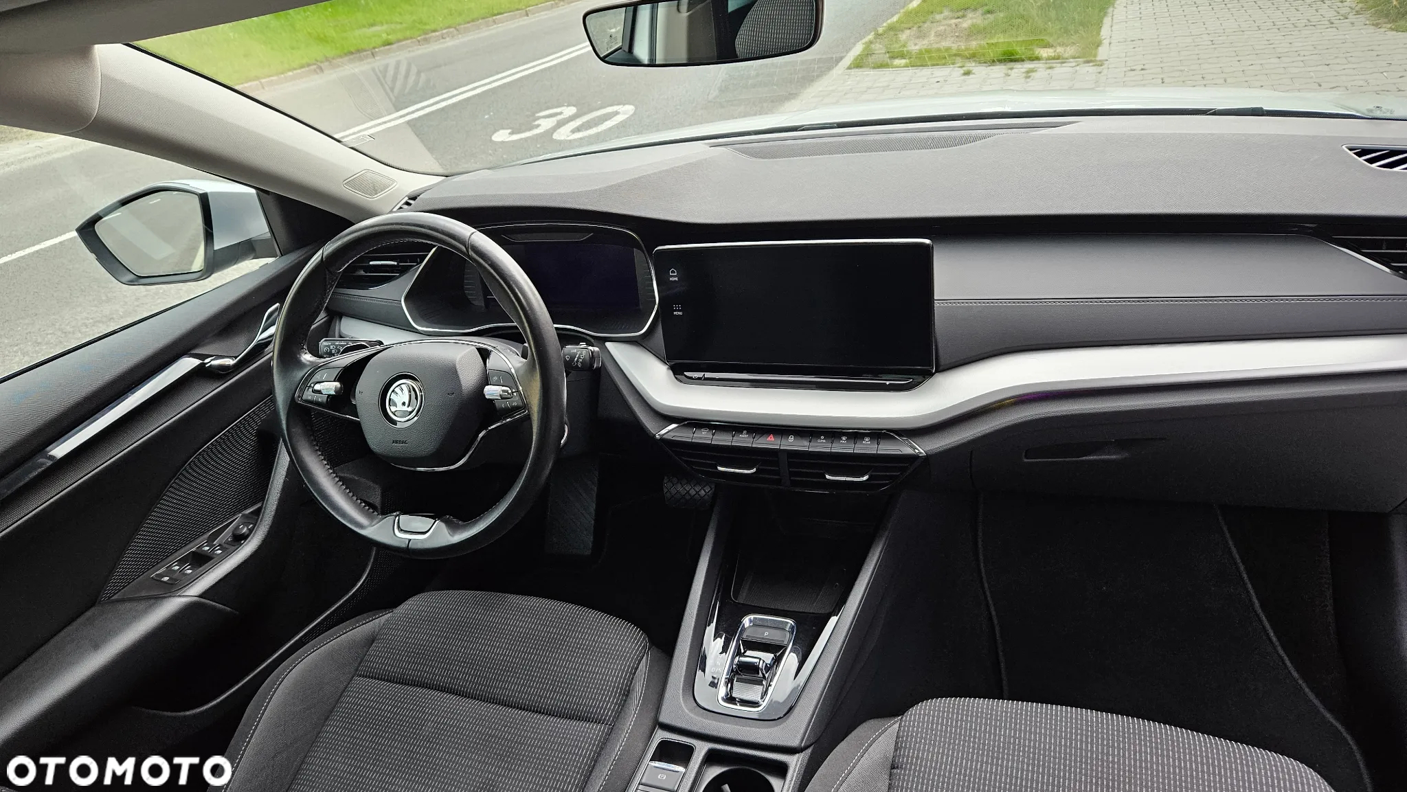 Skoda Octavia Combi 2.0 TDI DSG Edition - 3