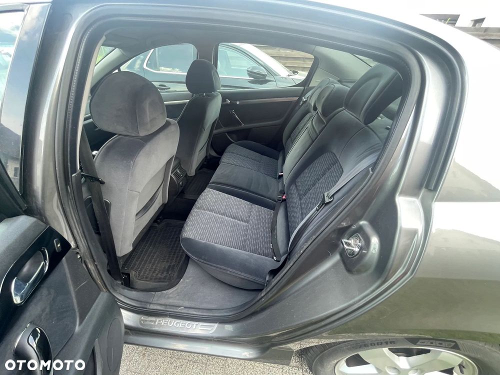 Peugeot 407 2.0 HDi Premium - 6