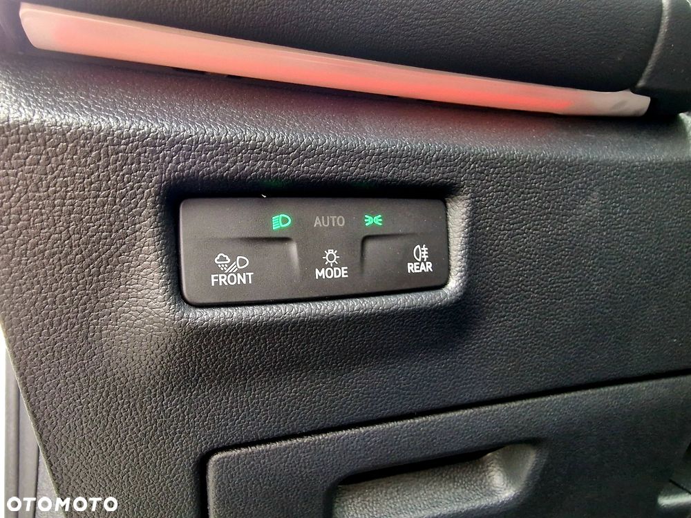 Volkswagen Tiguan 1.5 eHybrid PHEV 150kW Elegance DSG - 17