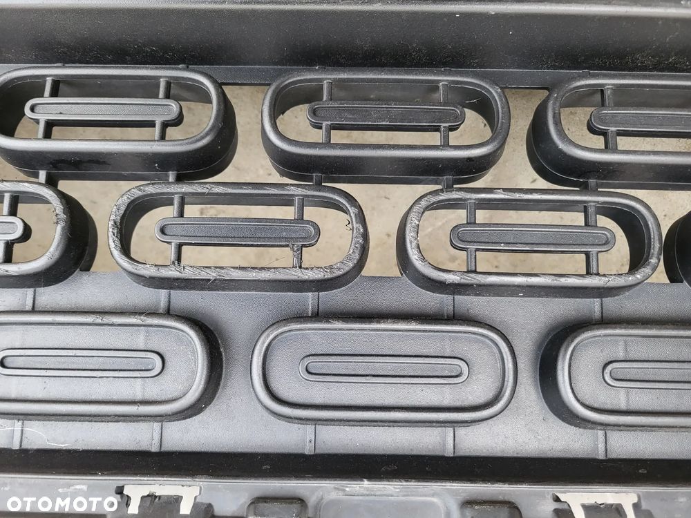 Kratka środkowa zderzaka Citroen Berlingo IV - 3