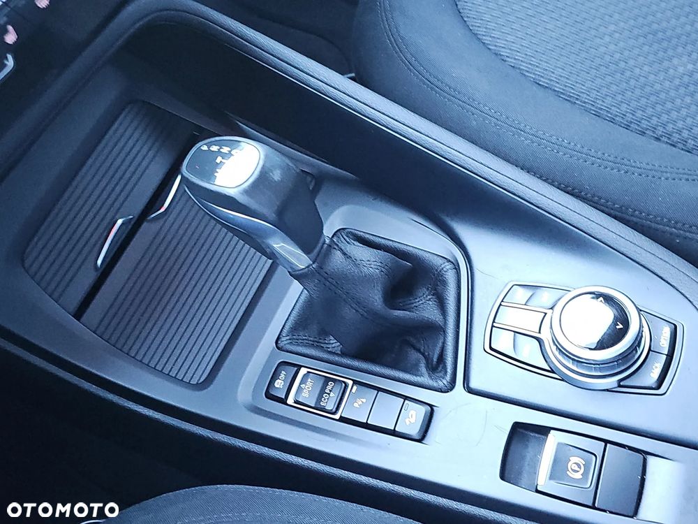 BMW X1 xDrive18d xLine - 21