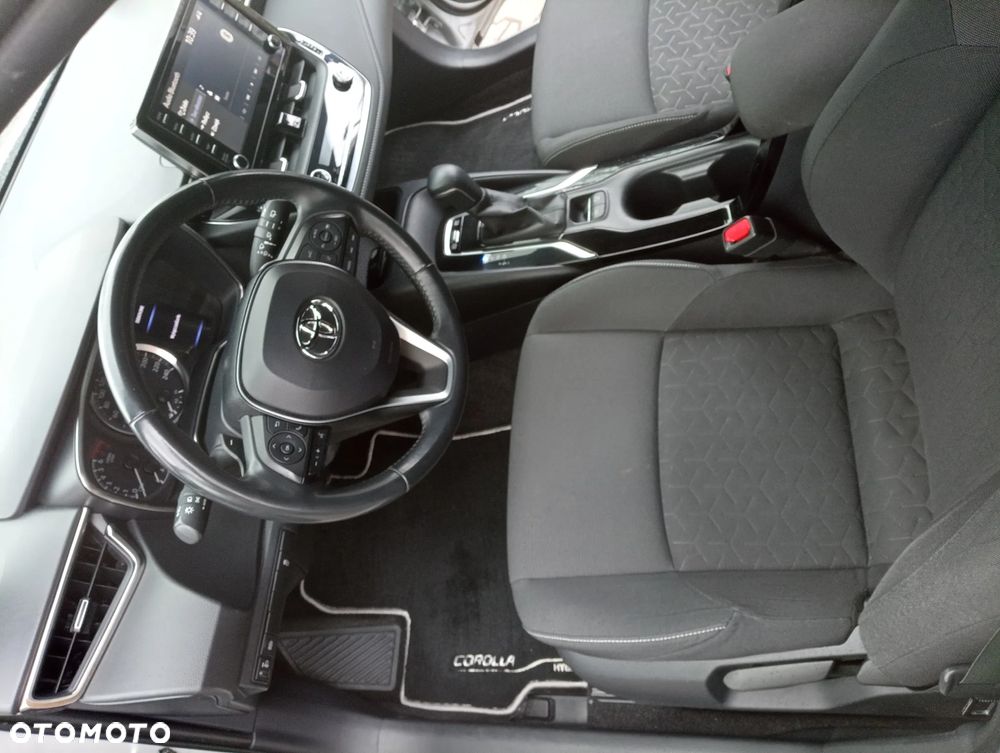 Toyota Corolla 2.0 Hybrid Comfort - 11
