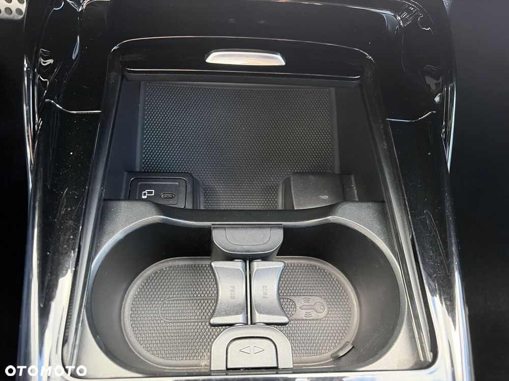 Mercedes-Benz Klasa A 45 S AMG 4-Matic 8G-DCT - 29