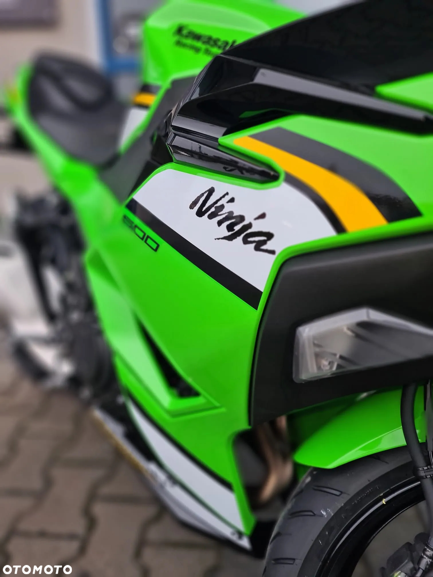 Kawasaki Ninja - 5