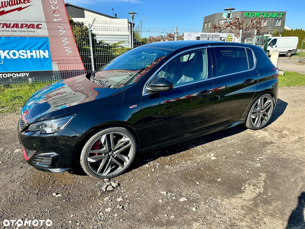 Peugeot 308 1.6 e-THP GTi by Sport S&S - 3