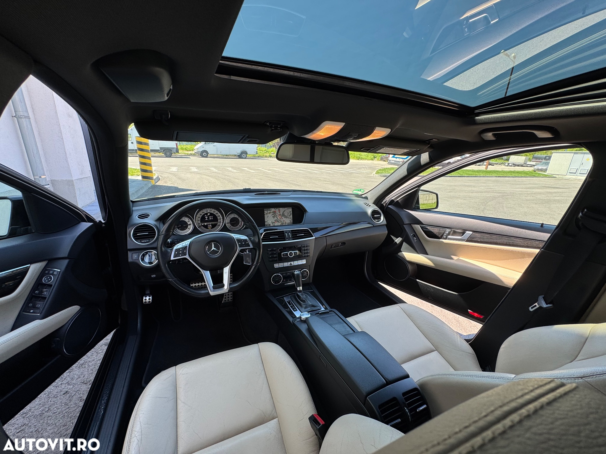 Mercedes-Benz C 220 (BlueTEC) d T 7G-TRONIC AMG Line - 26
