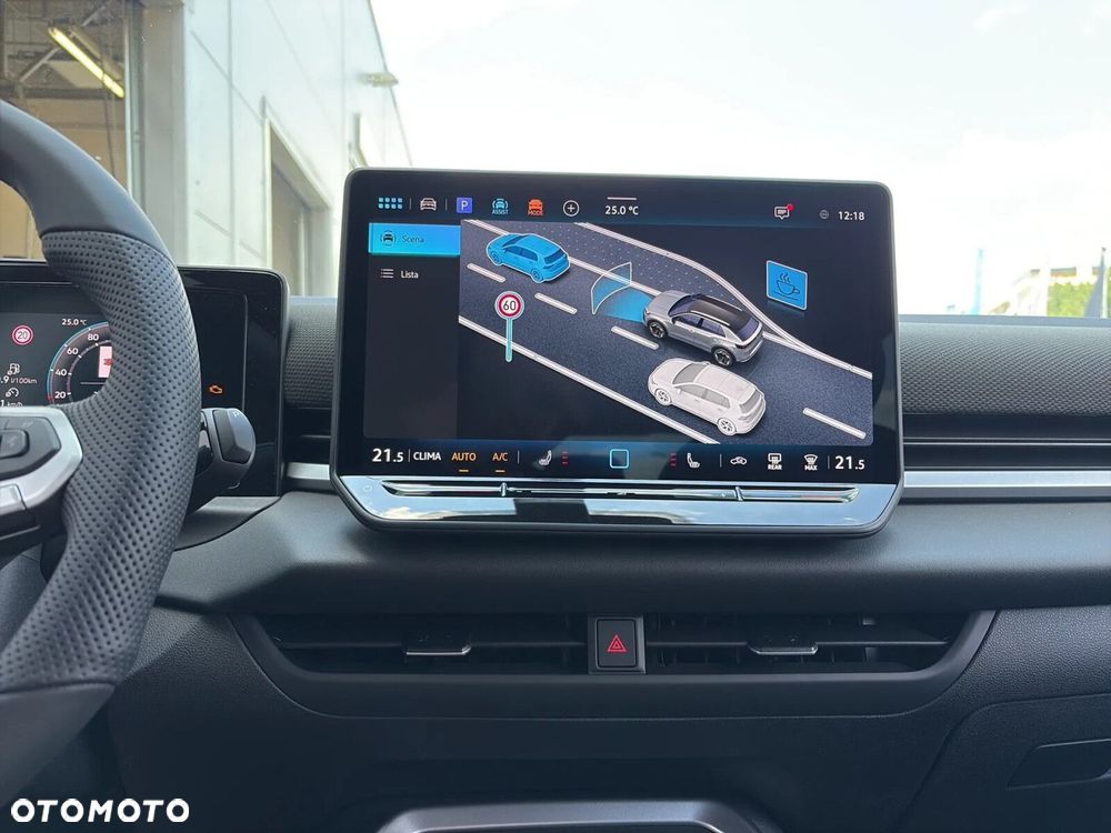 Volkswagen T-Roc 1.5 eTSI R-Line DSG - 18