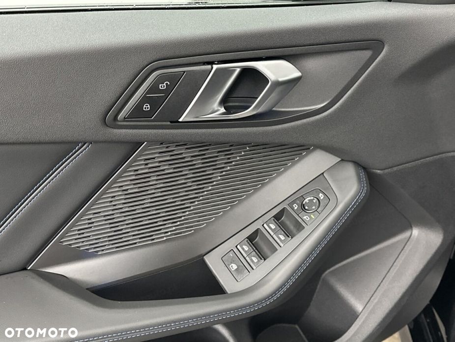 BMW Seria 2 220d mHEV - 14