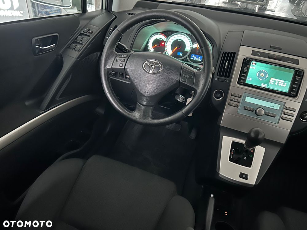 Toyota Corolla 1.8 LE - 18