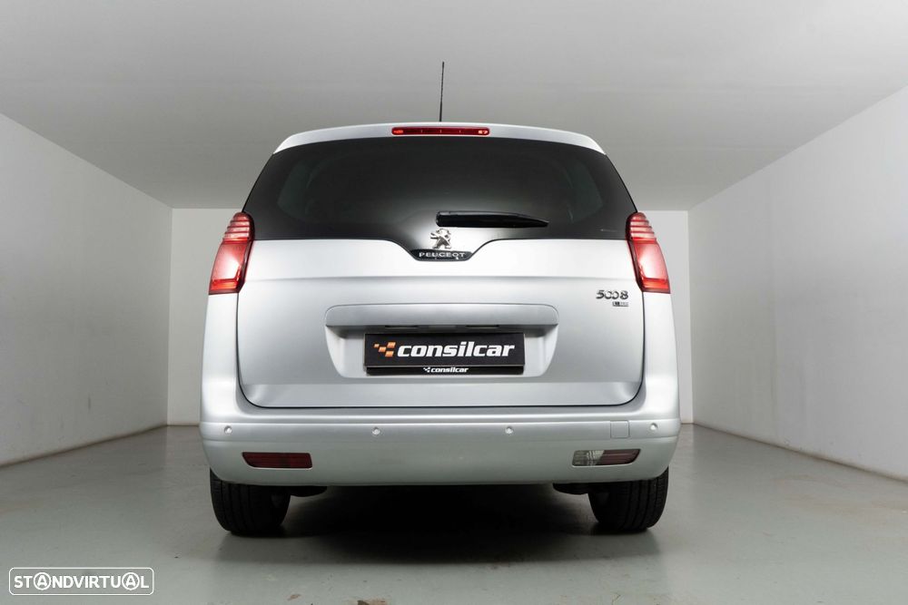 Peugeot 5008 1.6 E-HDi 7L Allure 2-Tronic - 4