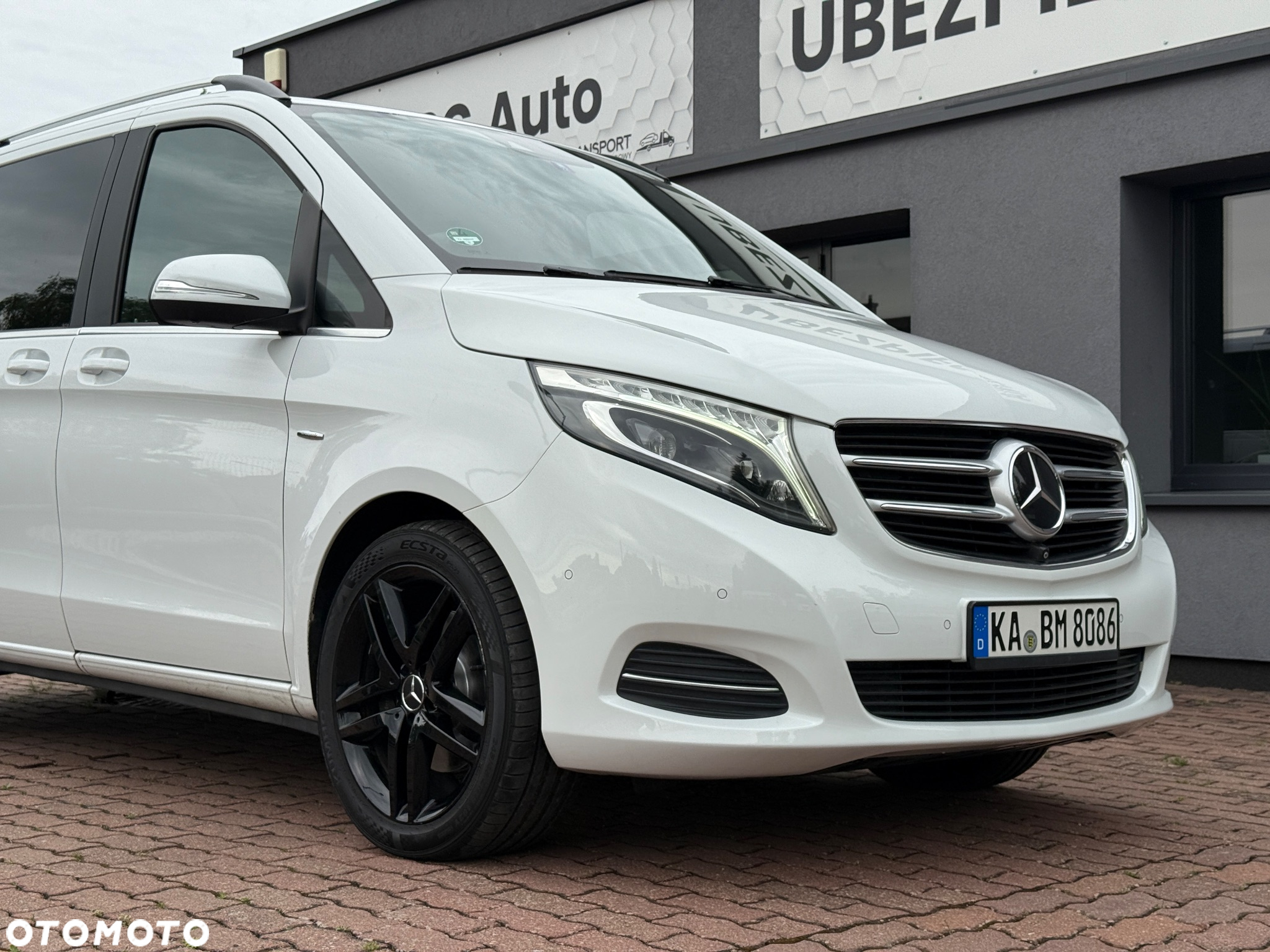 Mercedes-Benz Klasa V 250 (BlueTEC) d Avantgarde 7G-Tronic - 39