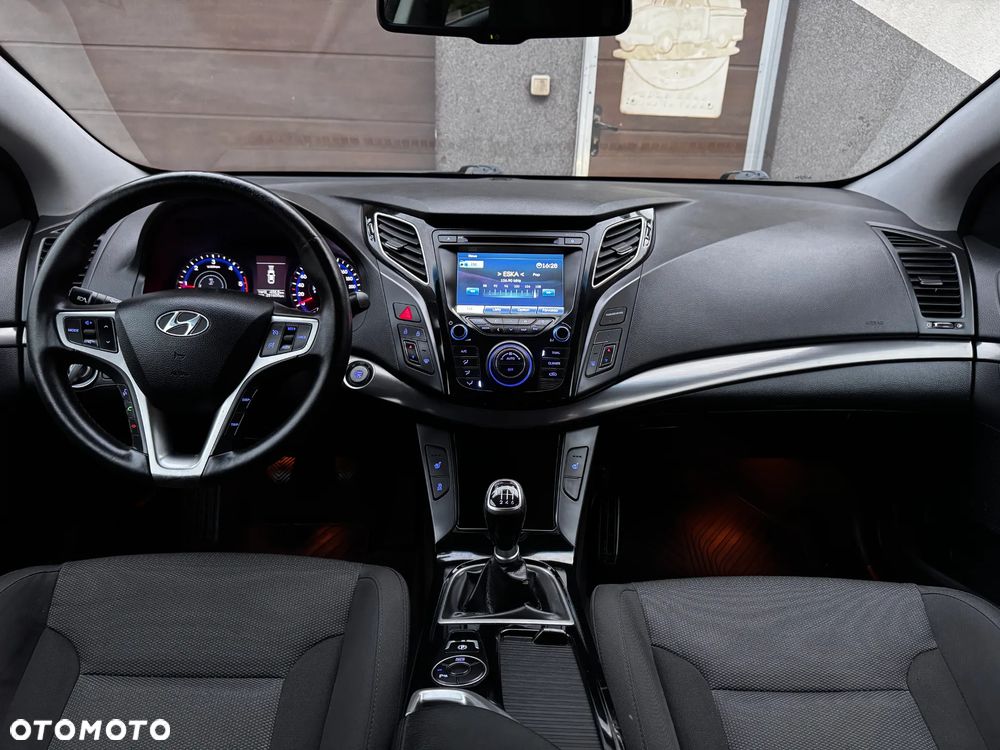Hyundai i40 - 16