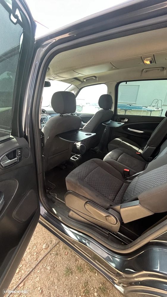 Ford Galaxy 1.8 TDCi Ghia - 13