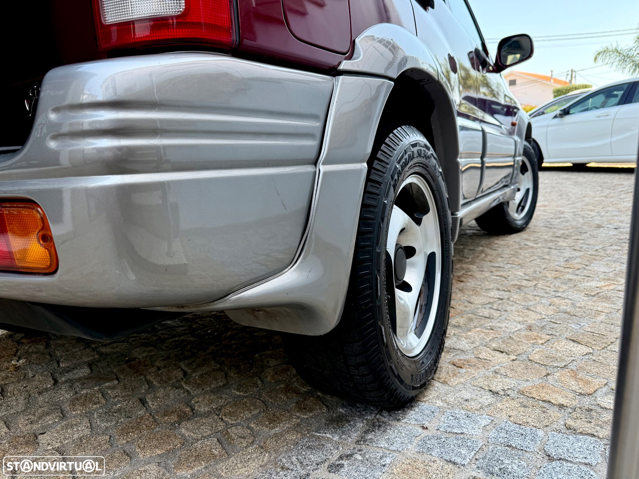 Suzuki Grand Vitara Metal Top 2.0 TDi - 15