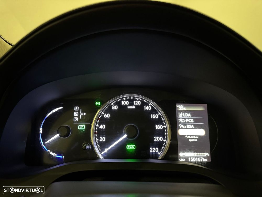 Lexus CT 200h Luxury - 46