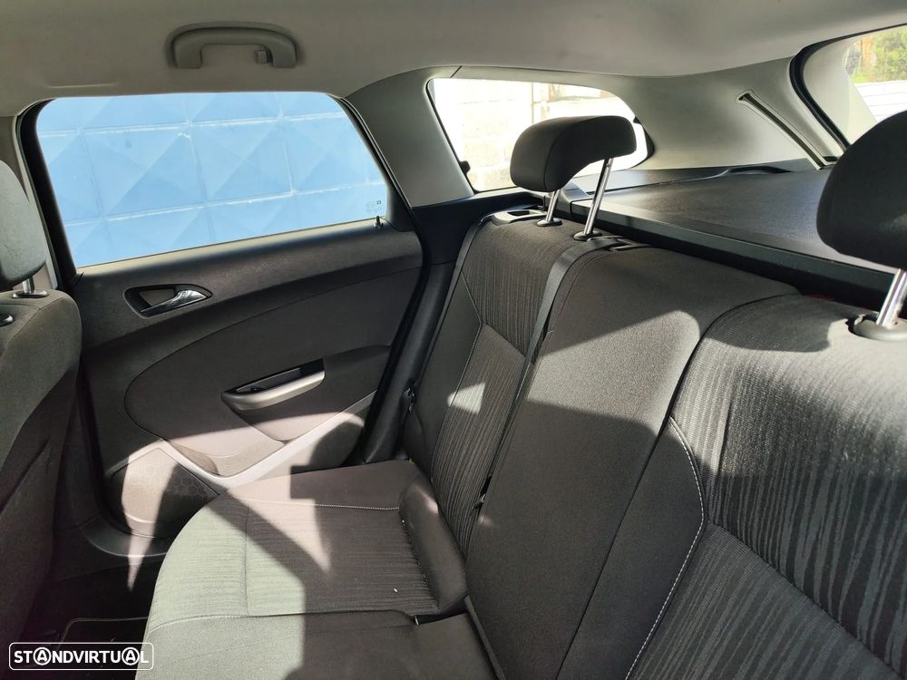 Opel Astra 1.7 CDTI Enjoy - 4