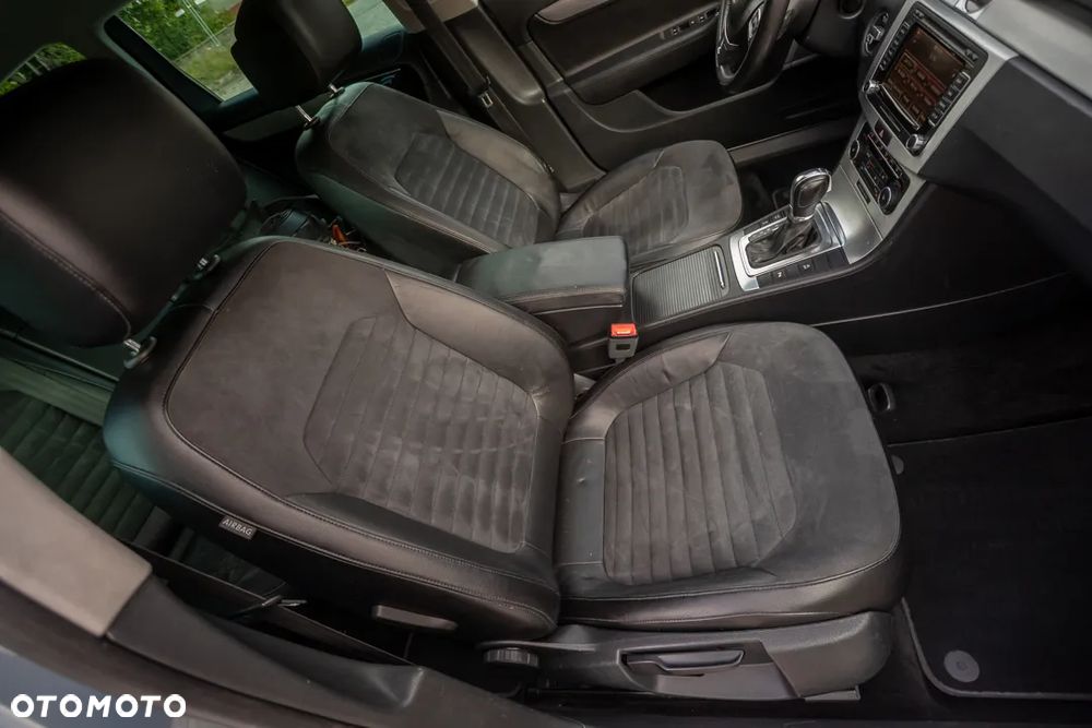 Volkswagen Passat 2.0 TDI DPF Highline DSG - 19