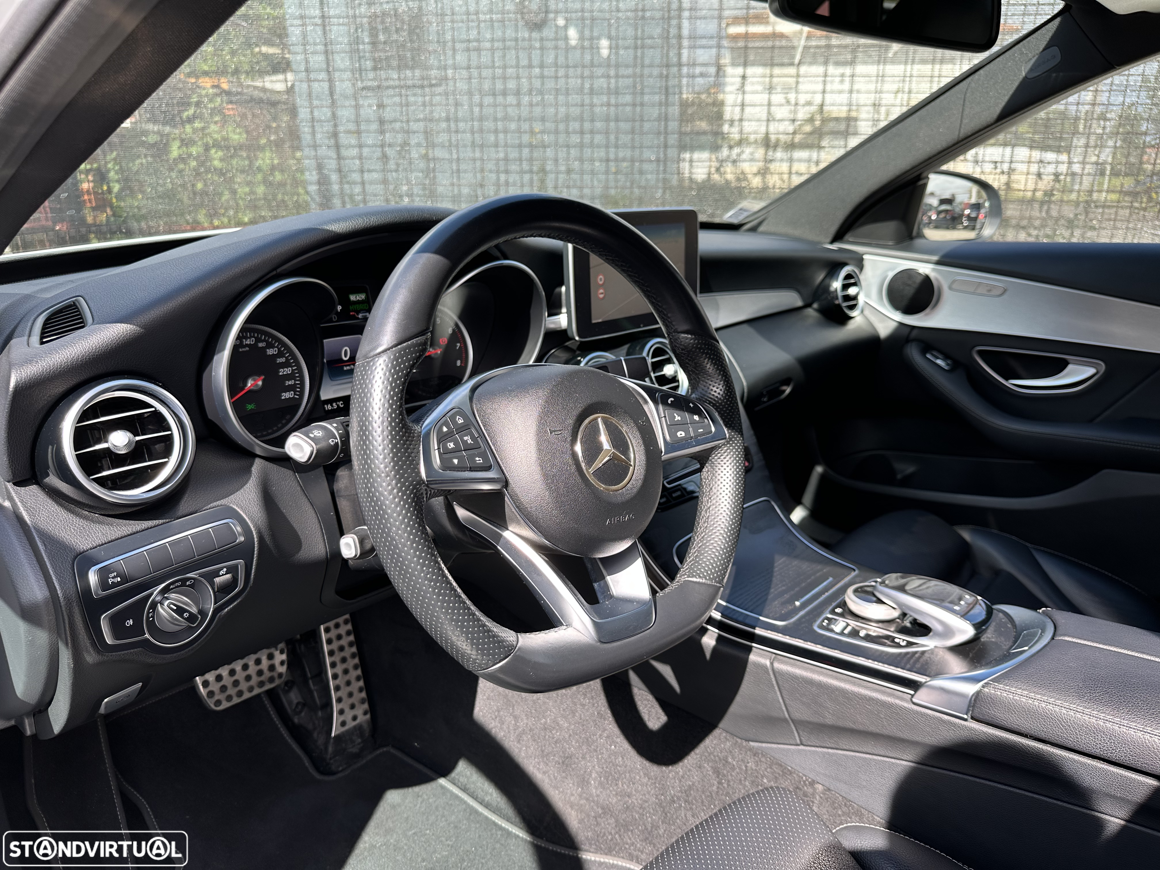 Mercedes-Benz C 350 e - 11