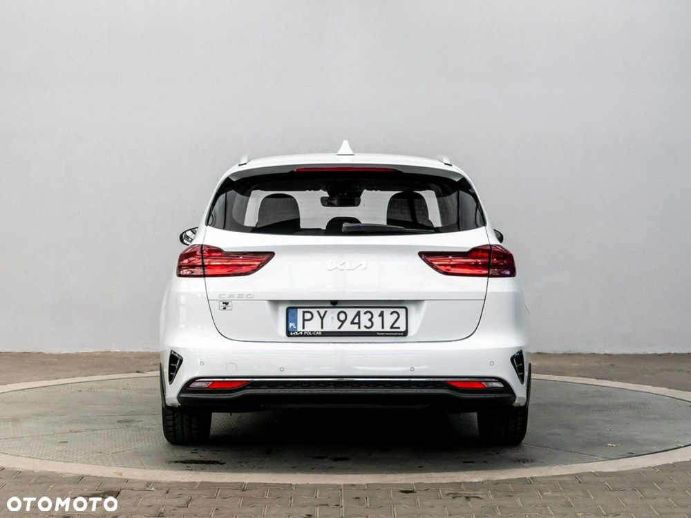 Kia Ceed 1.5 T-GDI M DCT - 8