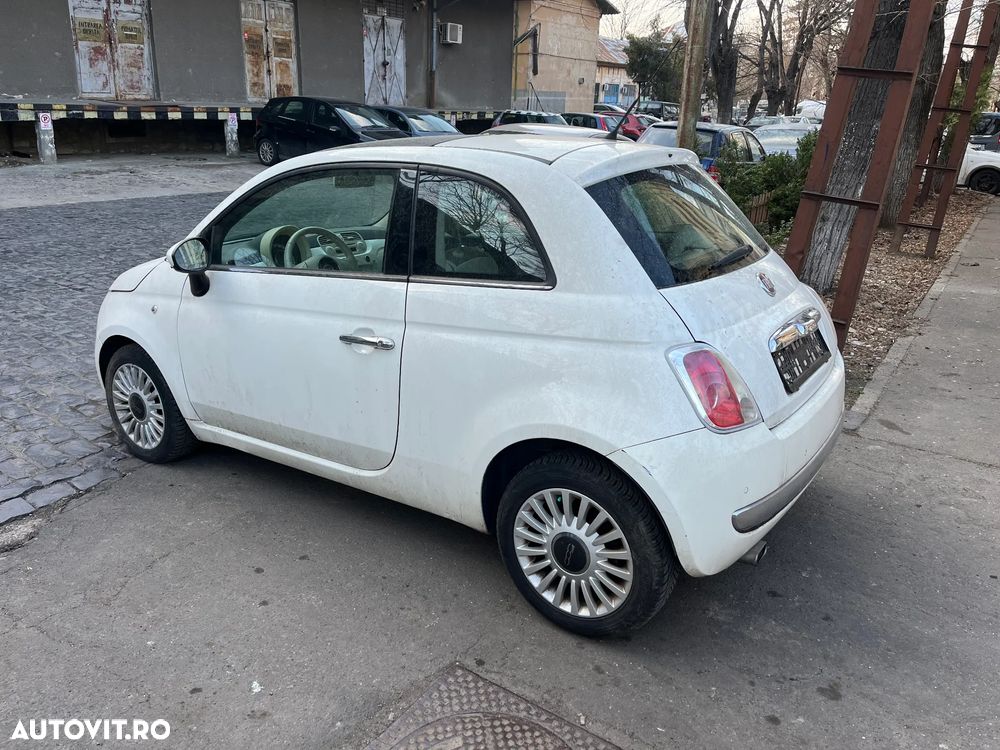 Dezmembrez Fiat 500 alb 2007 1,4 benzina 73KW - 1