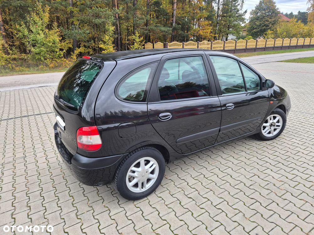 Renault Scenic - 15
