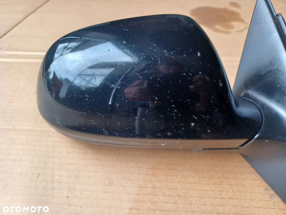 LUSTERKO PRAWE AUDI A4 B8 S-S-LINE LŻ9Y 6pin - 2