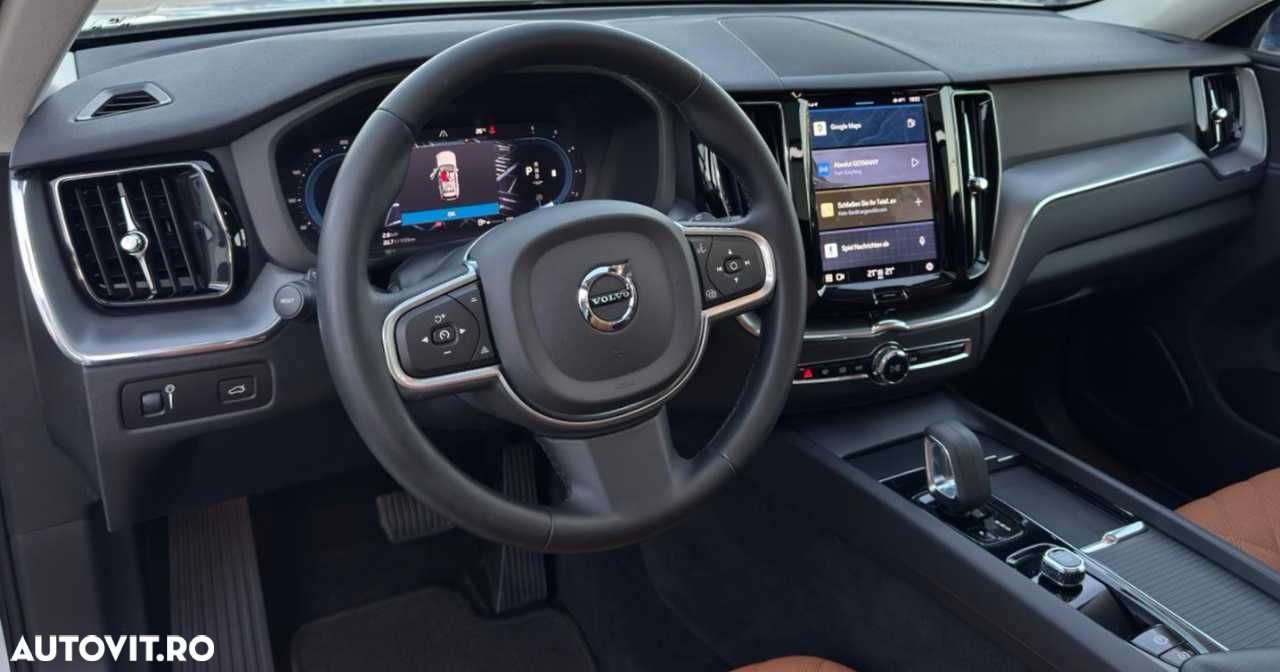 Volvo XC 60 B4 MHEV AT8 FWD Momentum Pro - 21
