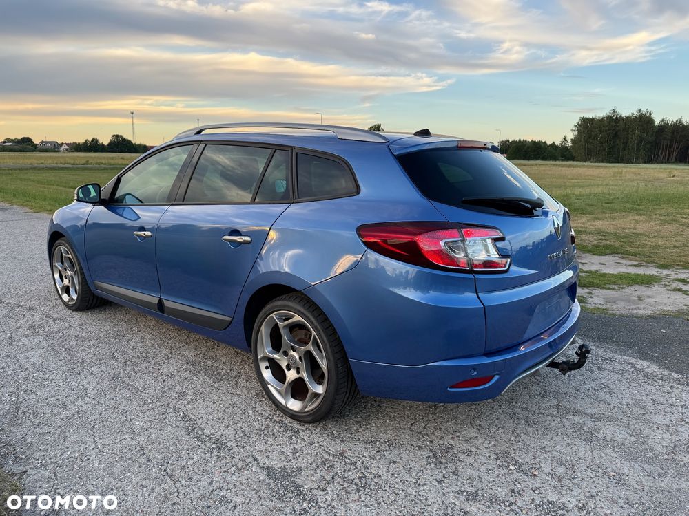 Renault Megane TCe 180 GT - 5