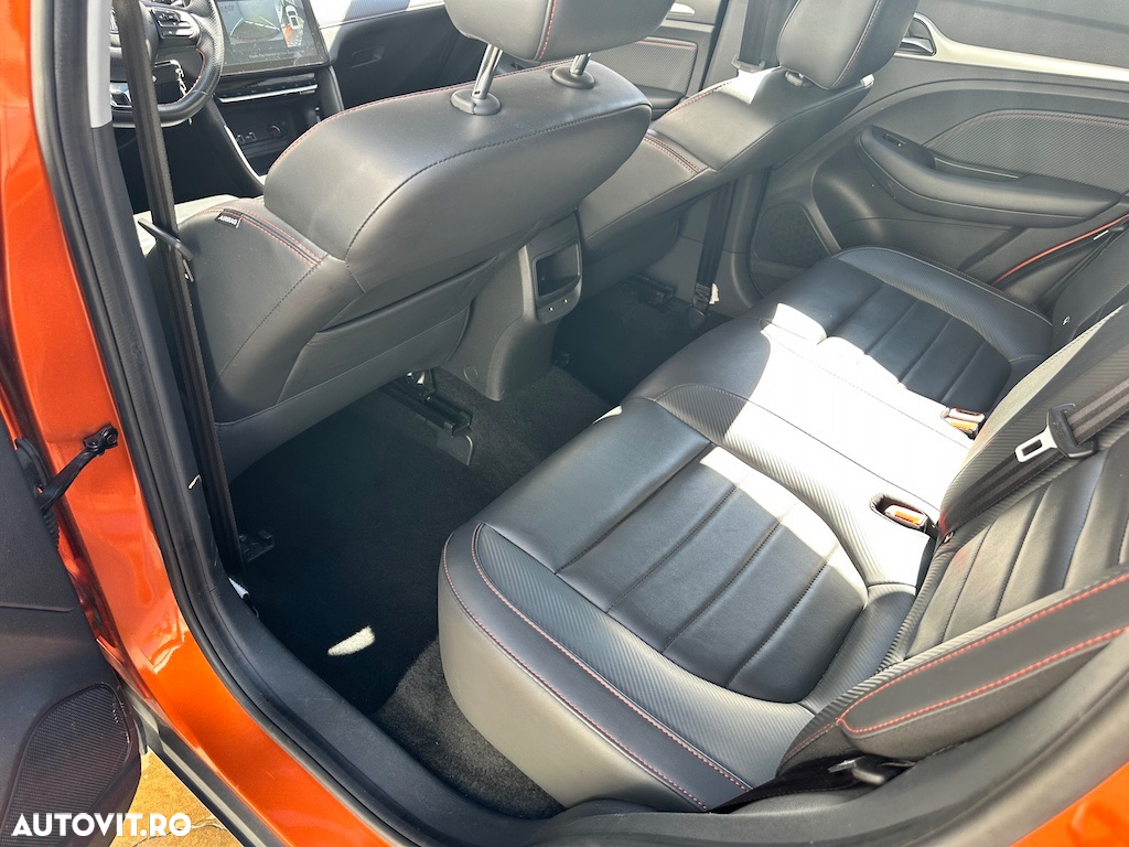 MG ZS ICE 1.5 VTI-tech Luxury - 16