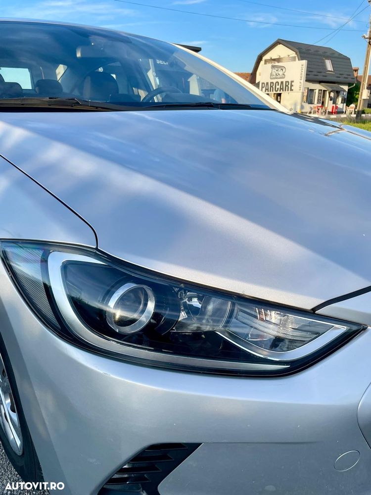 Hyundai Elantra 1.6 MPi Classic - 8