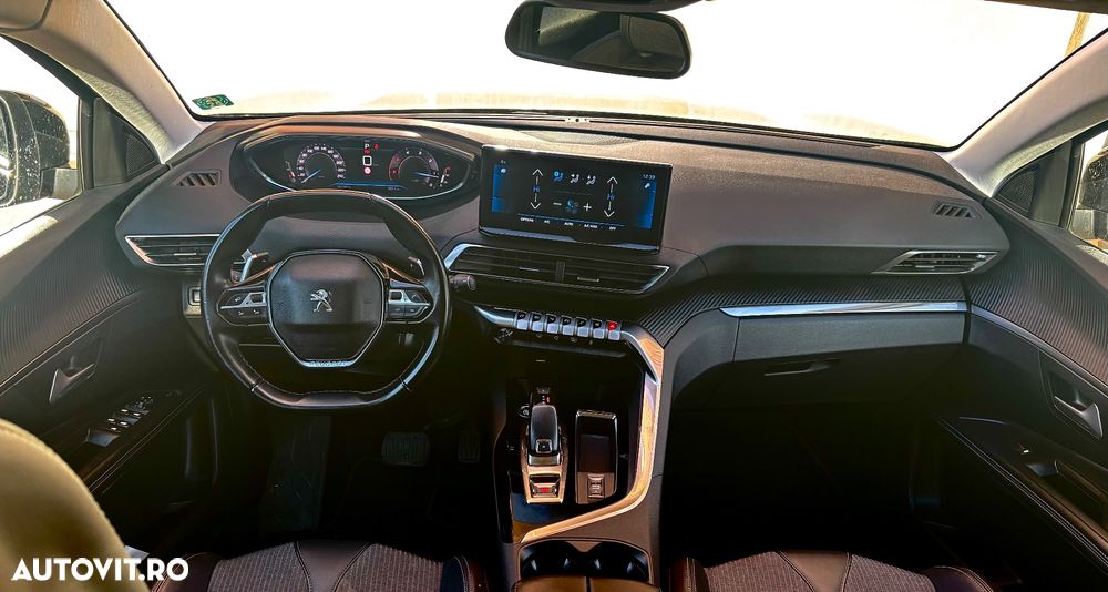 Peugeot 3008 BlueHDi 130 Stop & Start EAT8 Allure - 9