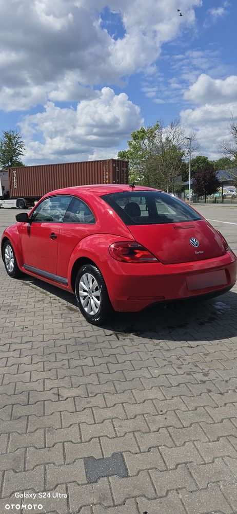 Volkswagen New Beetle - 4