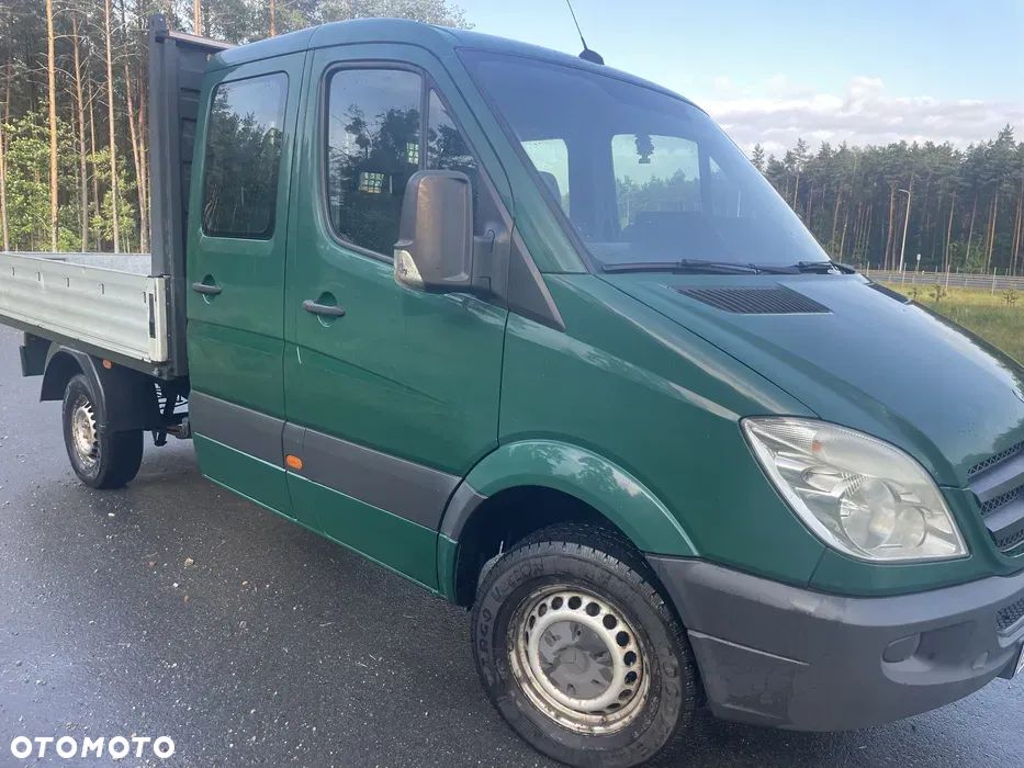 Mercedes-Benz Sprinter - 2