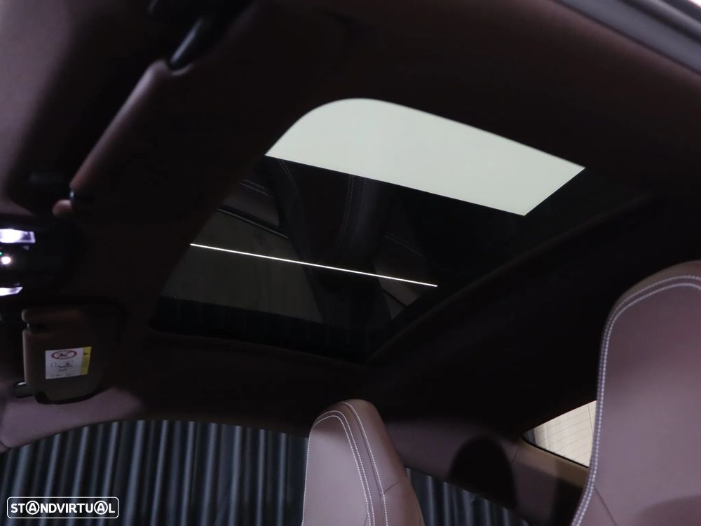 Porsche 911 (992) Carrera PDK - 16