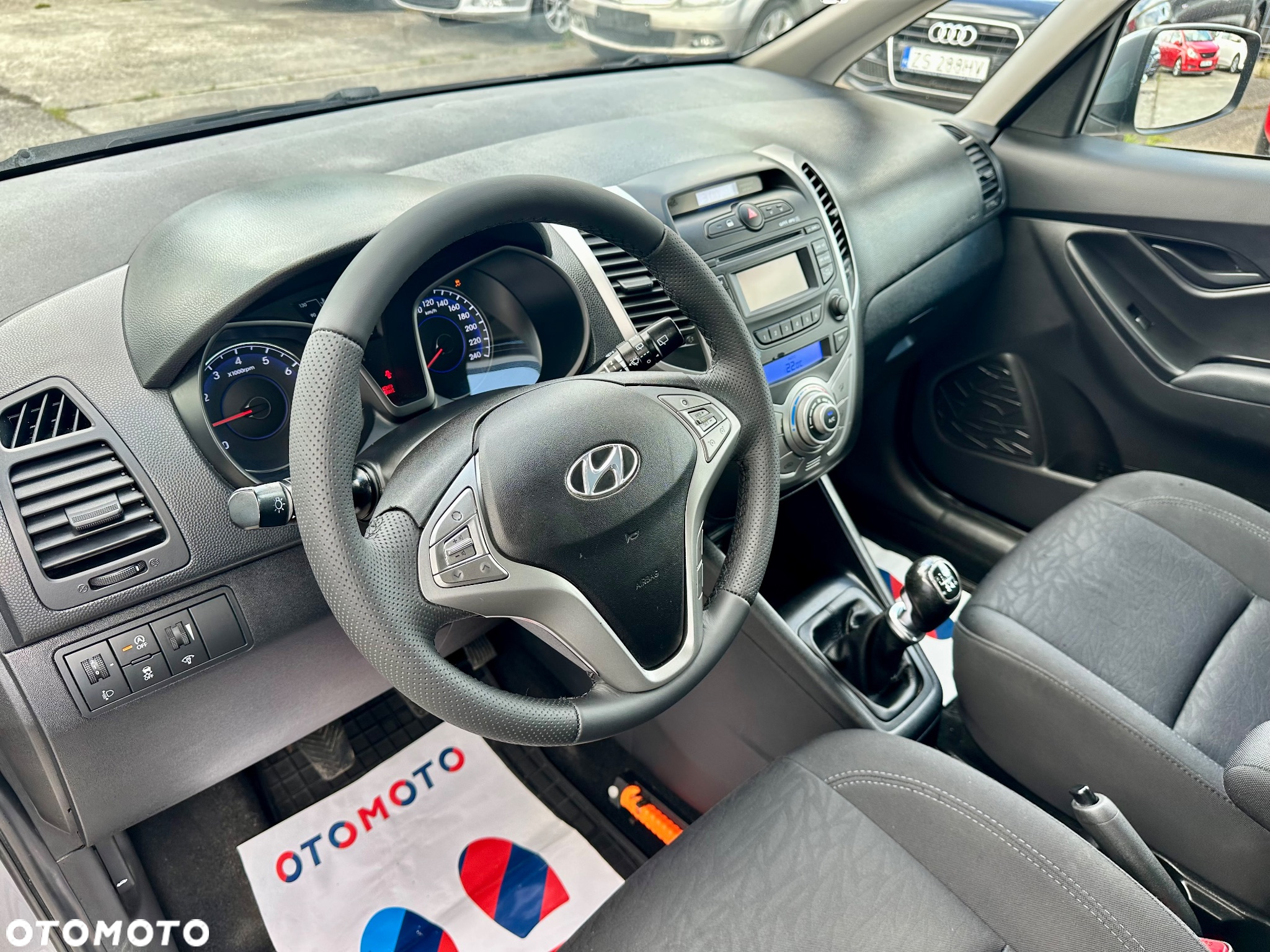 Hyundai ix20 1.6 BlueDrive Comfort - 11