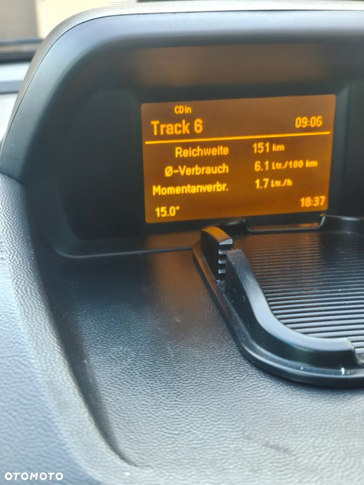 Opel Meriva - 13