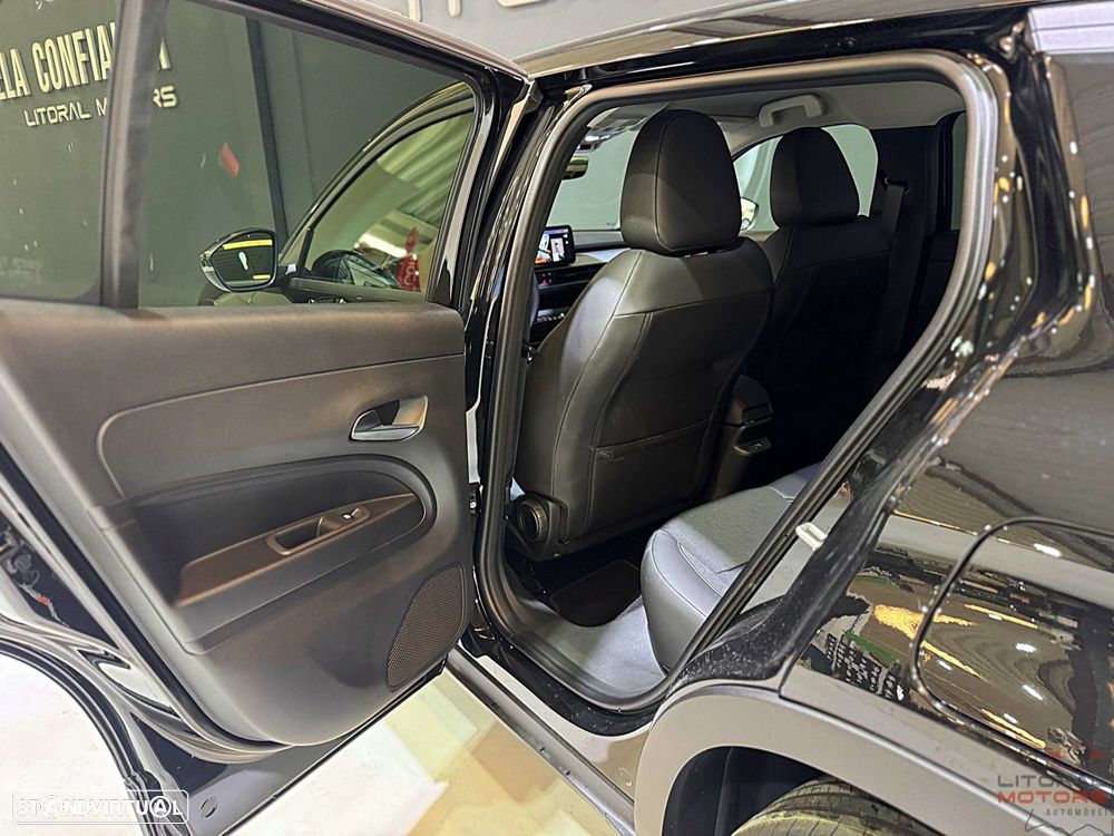 Jeep Avenger 1.2 GSE T3 Altitude - 16