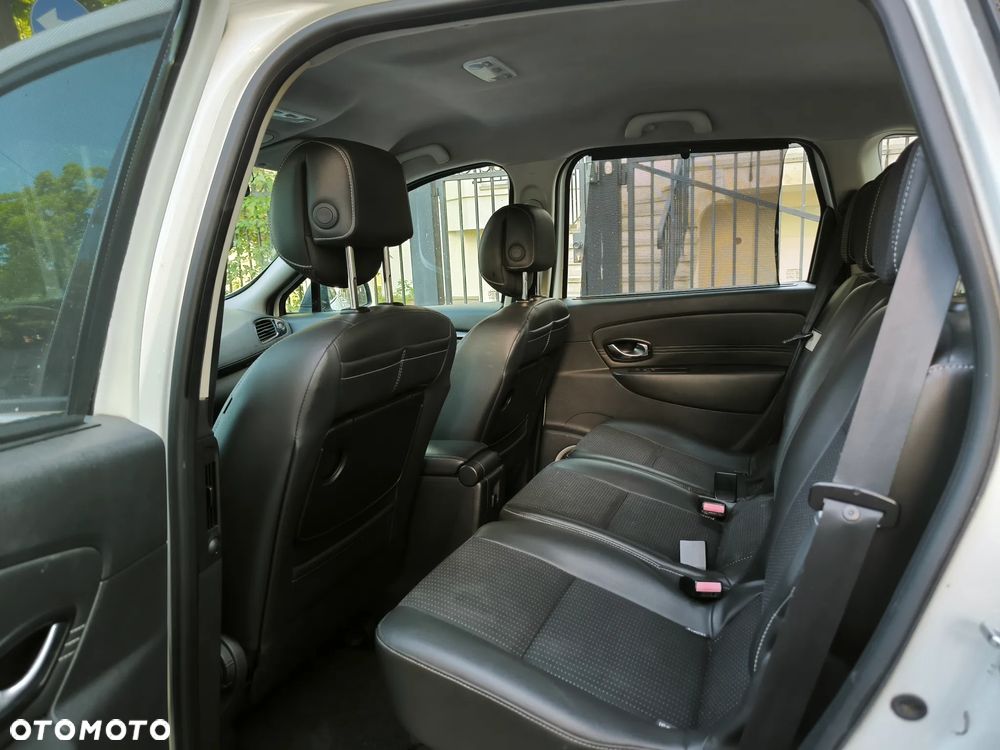 Renault Scenic TCe 130 Dynamique - 21