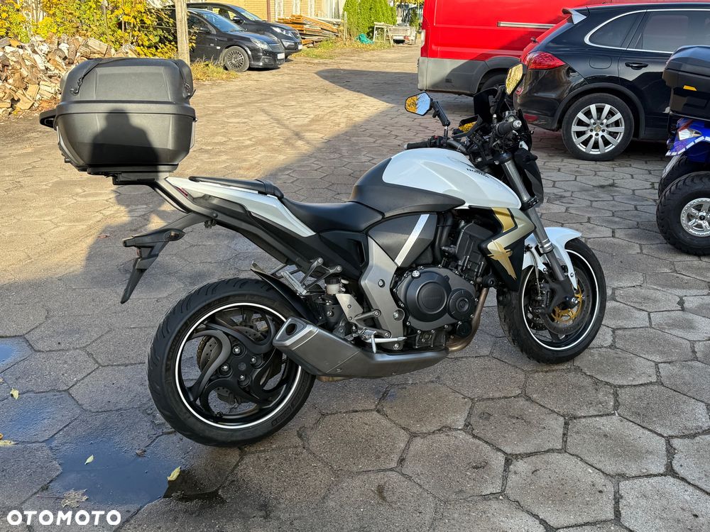 Honda CB - 3