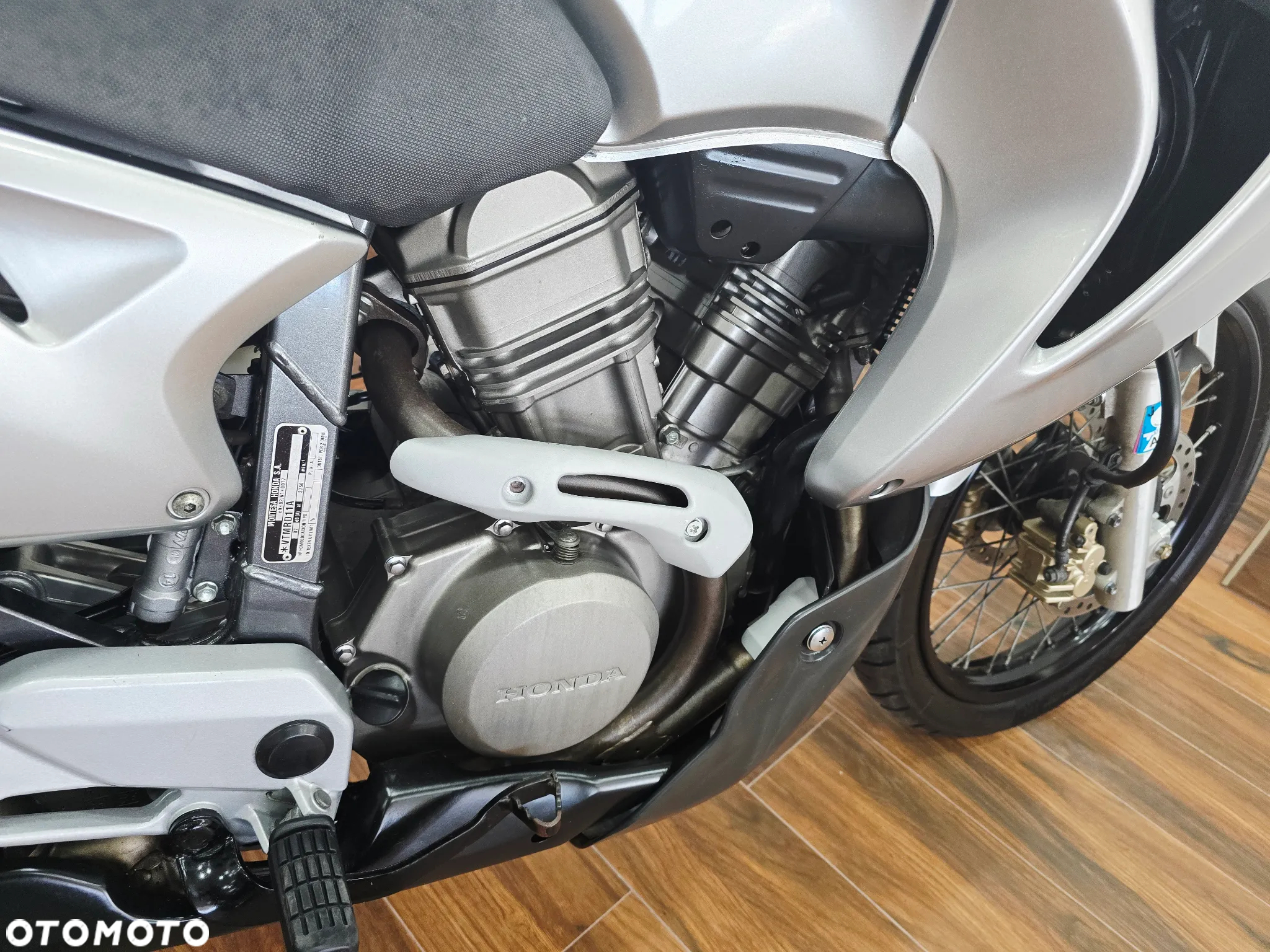 Honda Transalp - 24