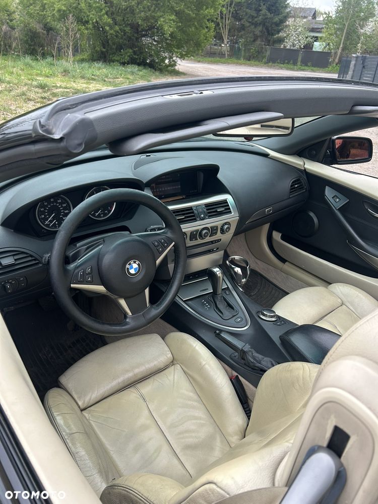 BMW Seria 6 650 i - 8