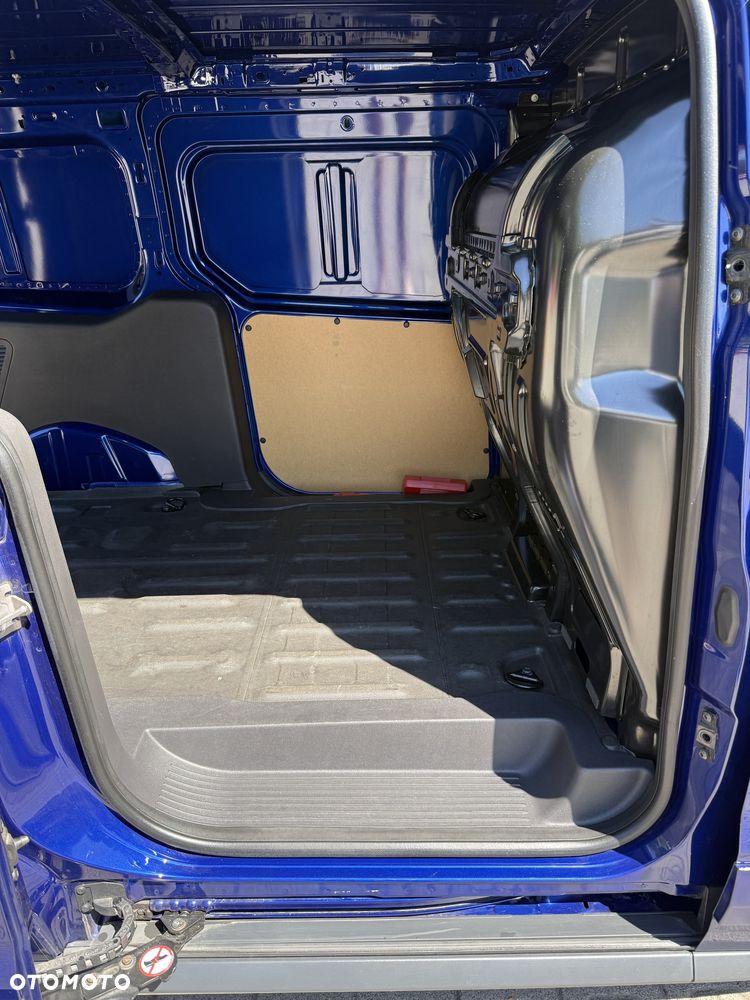 Ford Transit Connect - 7