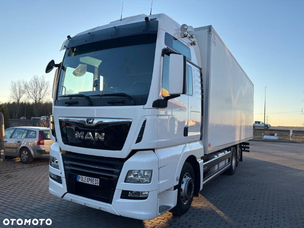 MAN TGX 26.460 KONTENER 8,2M 20EP XXL KABINA - 13