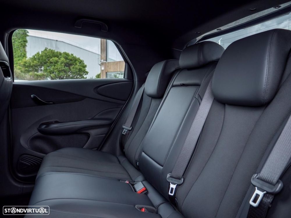 BYD Dolphin 60.4 kWh Comfort - 25