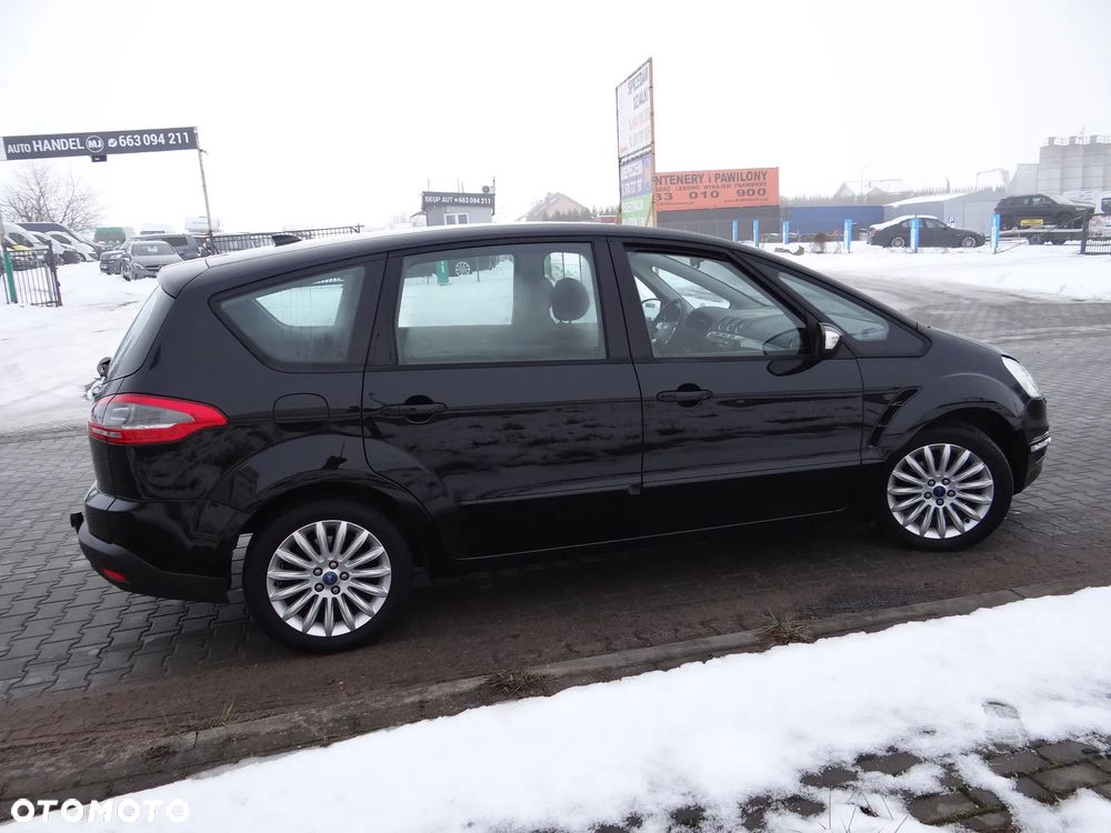 Ford S-Max - 15