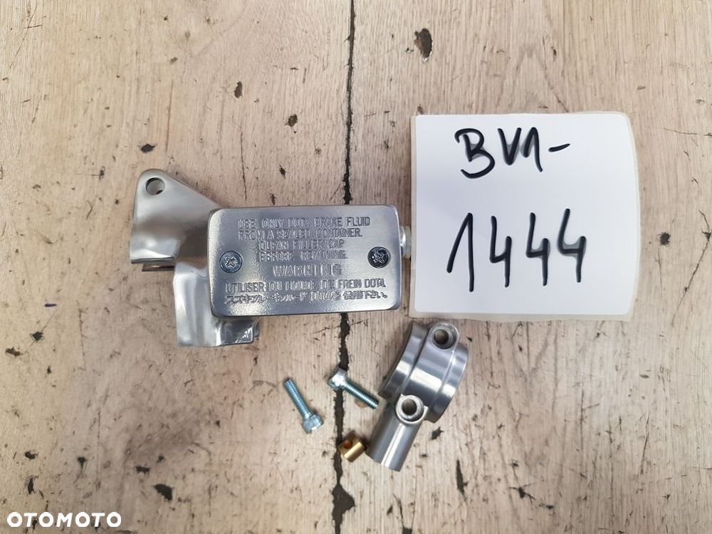 Pompa sprzęgła uchwyt Suzuki VS600 VS750 VS800 Intruder  59800-39A20 - 1