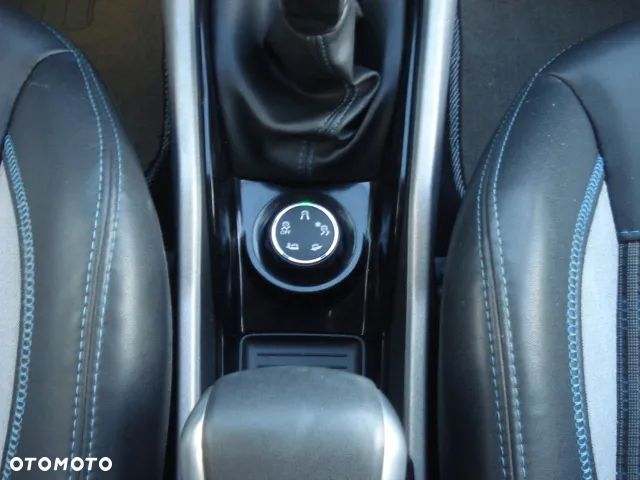 Peugeot 2008 PureTech 110 Stop&Start Urban Move - 24