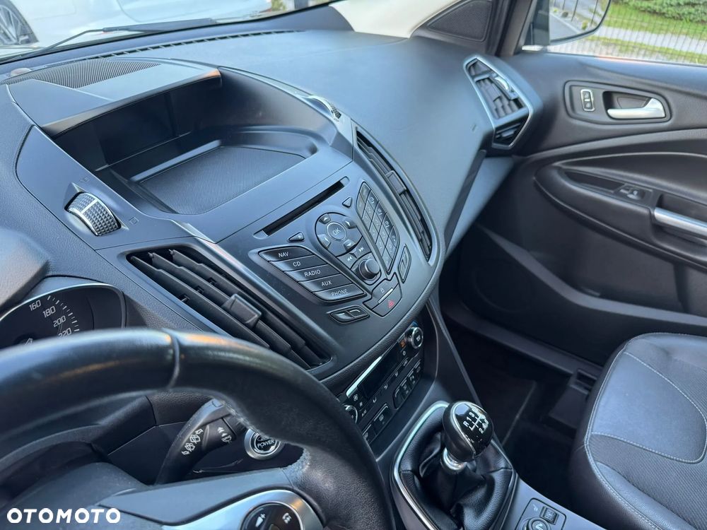 Ford Kuga 2.0 TDCi 4WD Titanium - 17