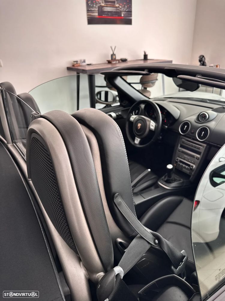 Porsche Boxster 2.7 - 11